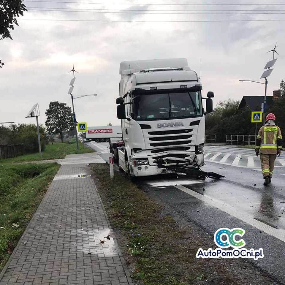 POWIAT BIALSKI Region Poważny wypadek na DK 2 Trasa zablokowana